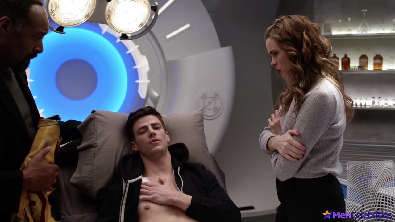 Grant Gustin shirtless and sexy in The Flash