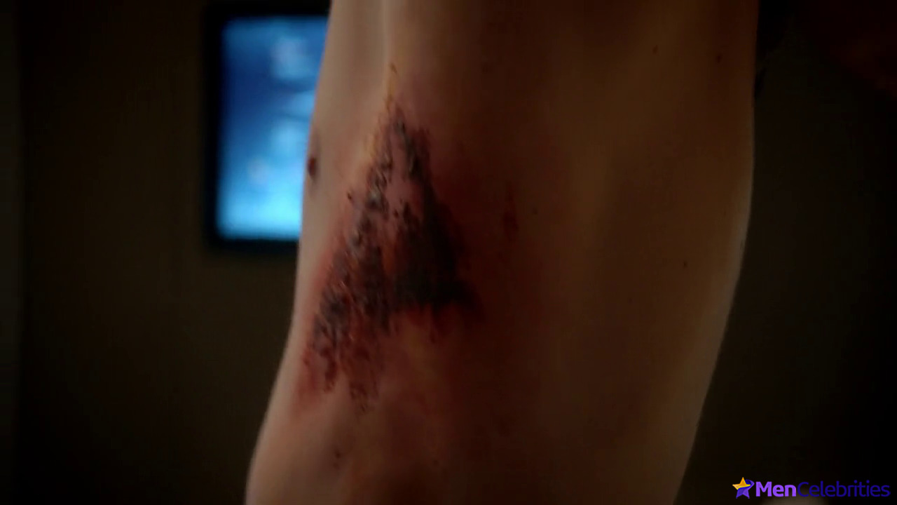 Grant Gustin shirtless and sexy in The Flash
