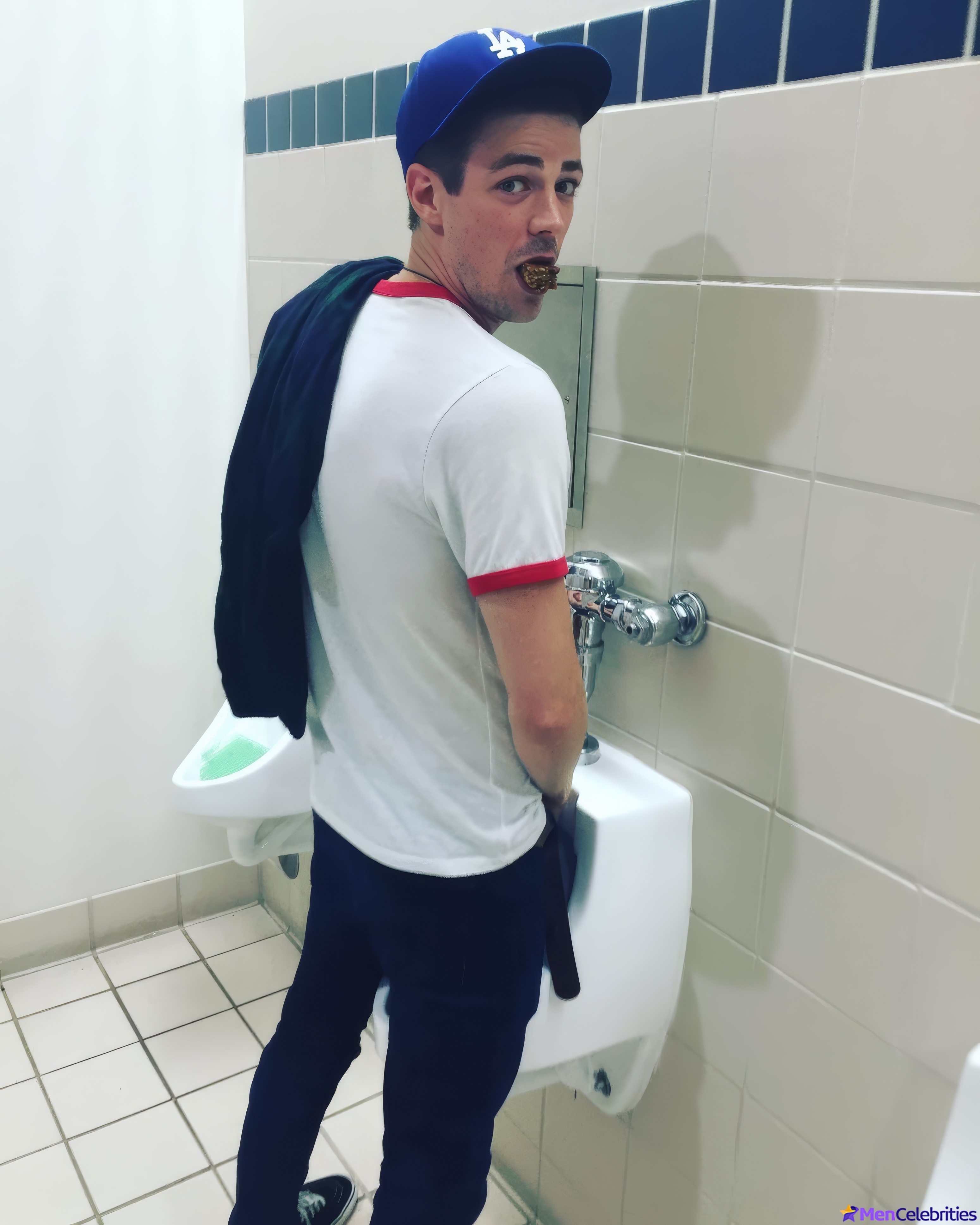 Grant Gustin nude and cock bulge pics