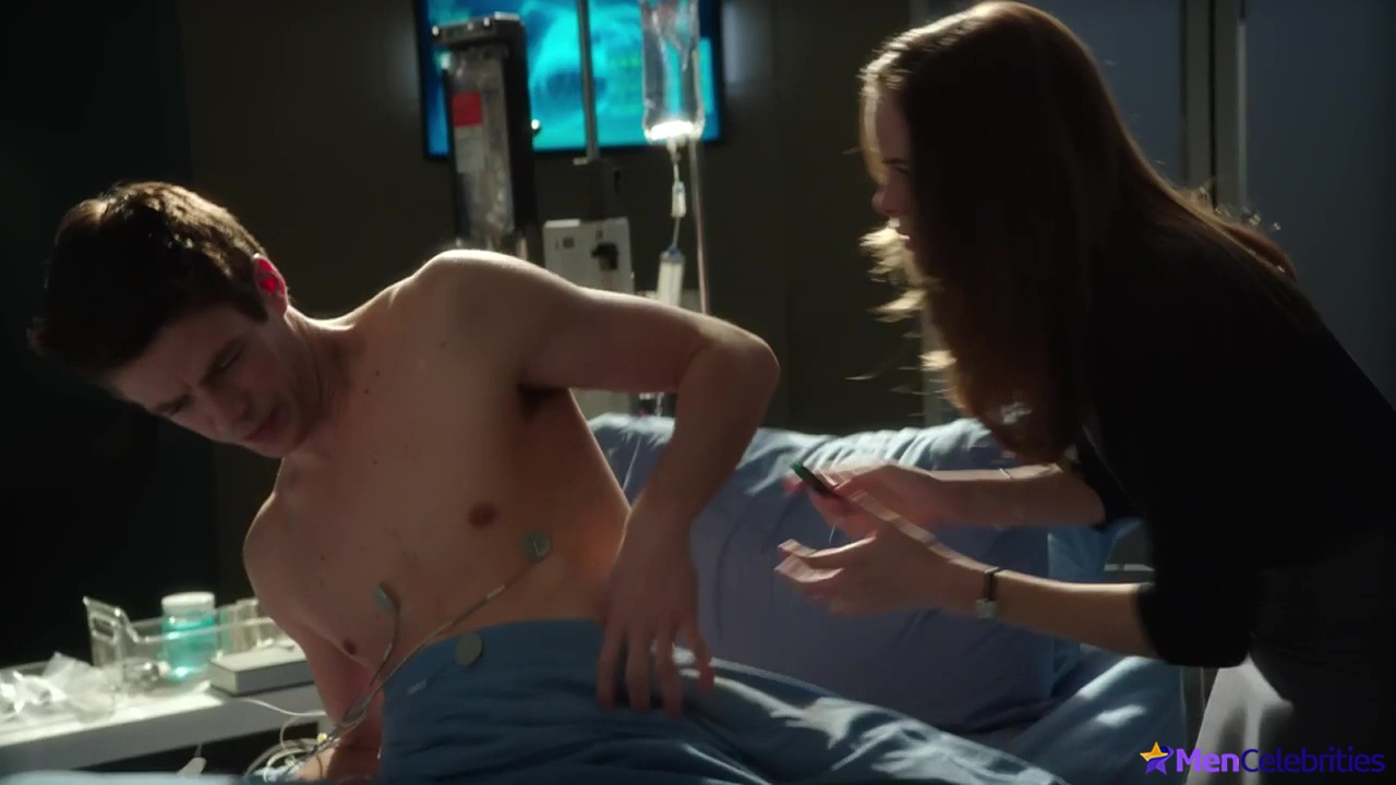 Grant Gustin shirtless and sexy in The Flash