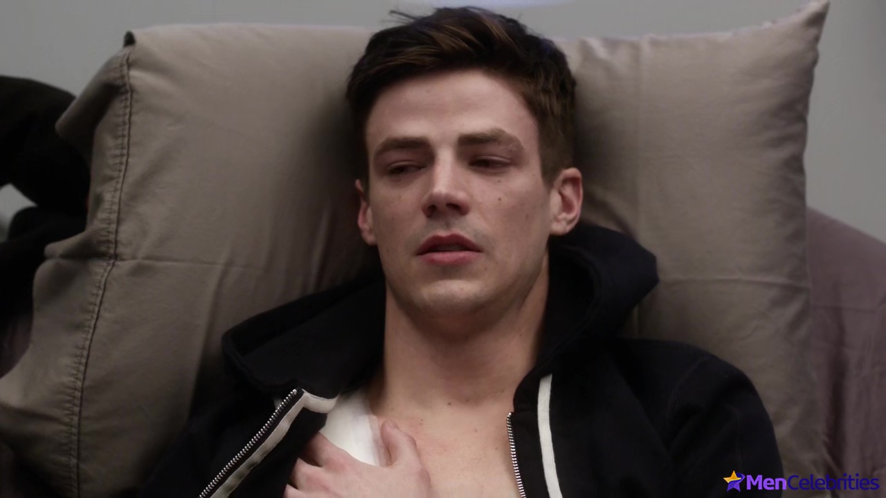 Grant Gustin shirtless and sexy in The Flash
