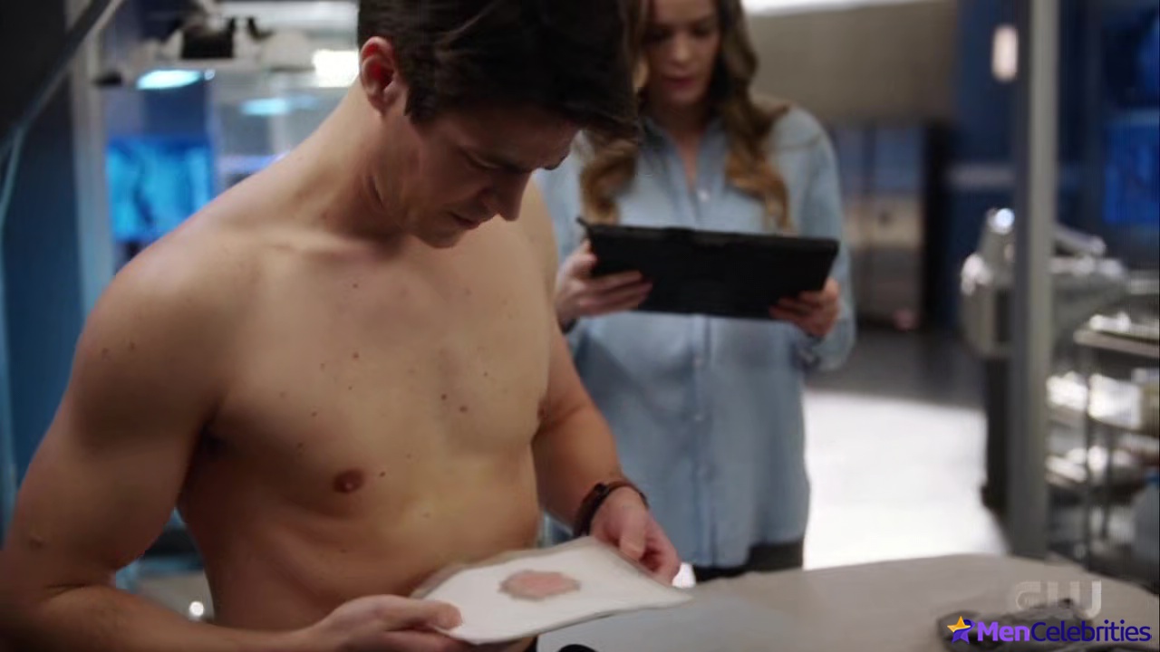 Grant Gustin shirtless and sexy in The Flash
