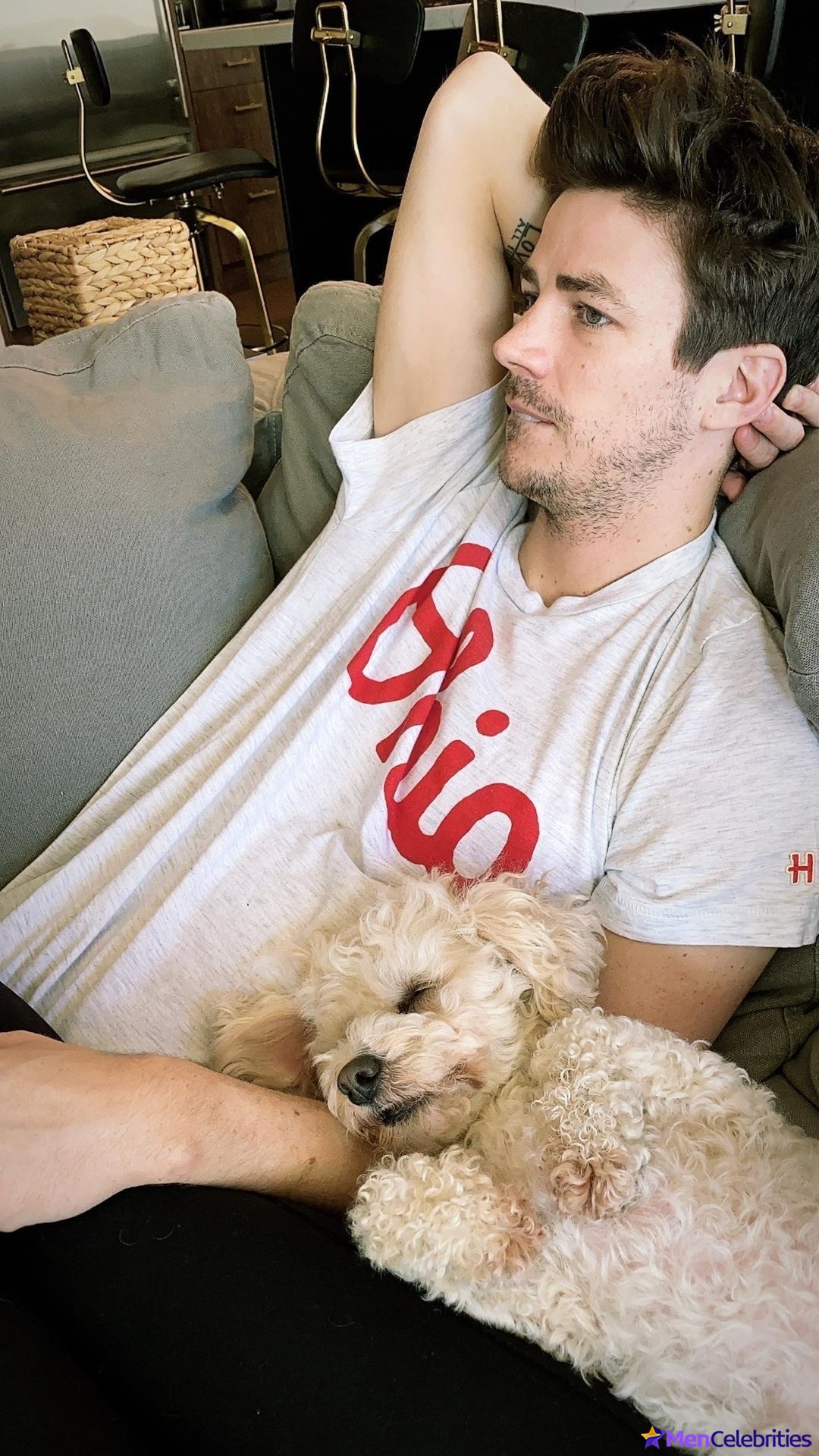 Grant Gustin nude and cock bulge pics