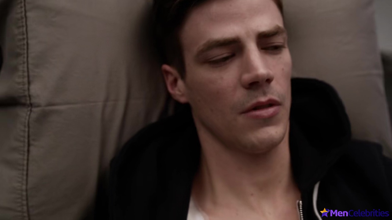 Grant Gustin shirtless and sexy in The Flash