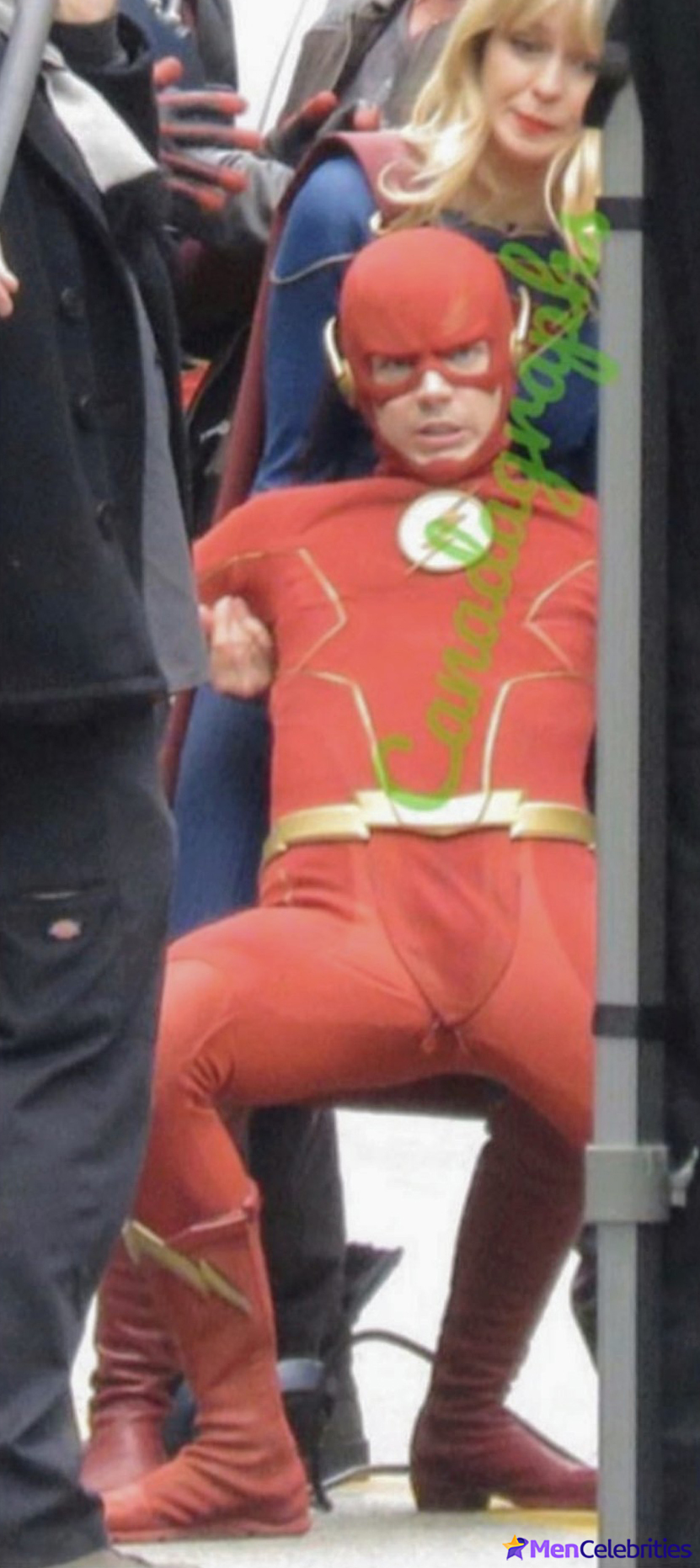 Grant Gustin nude and cock bulge pics