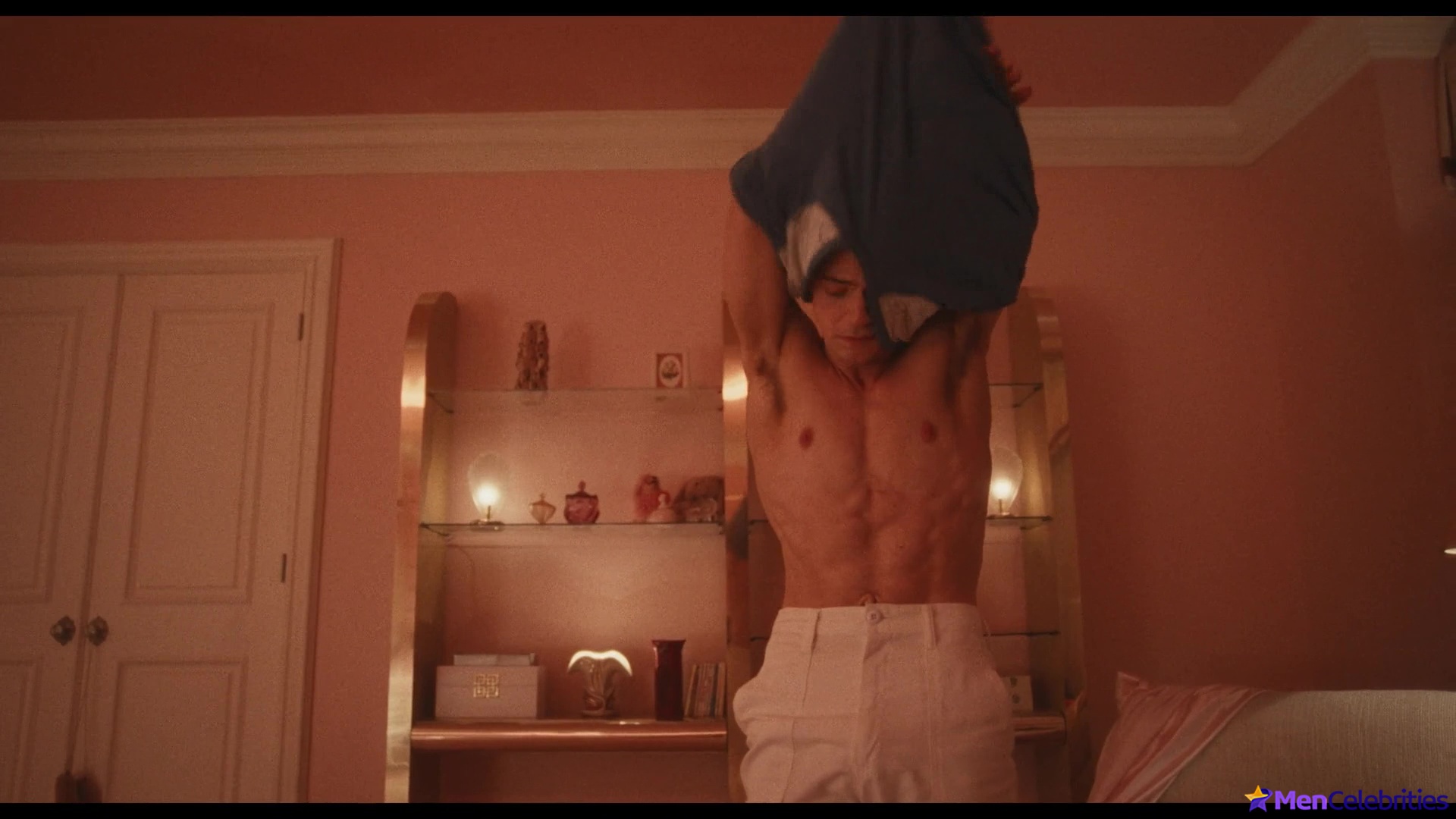 Igby Rigney nude and gay sex scenes in The Shards