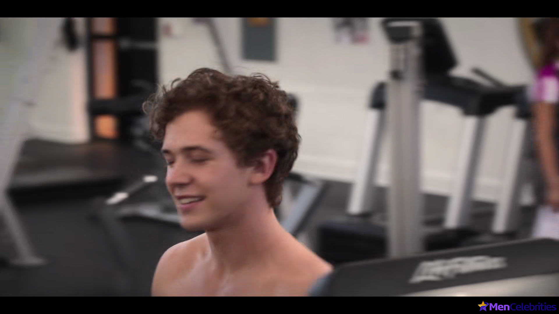 Igby Rigney shirtless in The Sex Lives Of College Girls