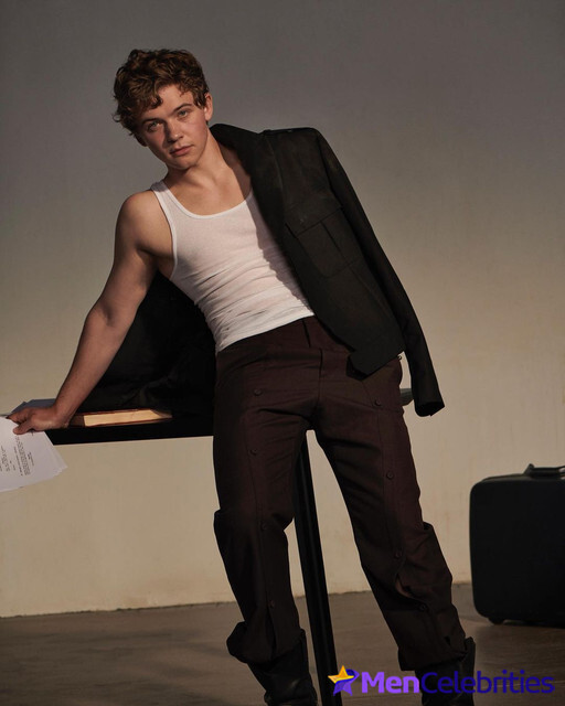 Igby Rigney naked and underwear pics