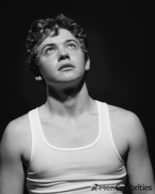 Igby Rigney naked and underwear pics