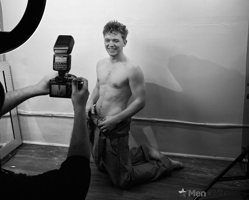 Igby Rigney naked and underwear pics
