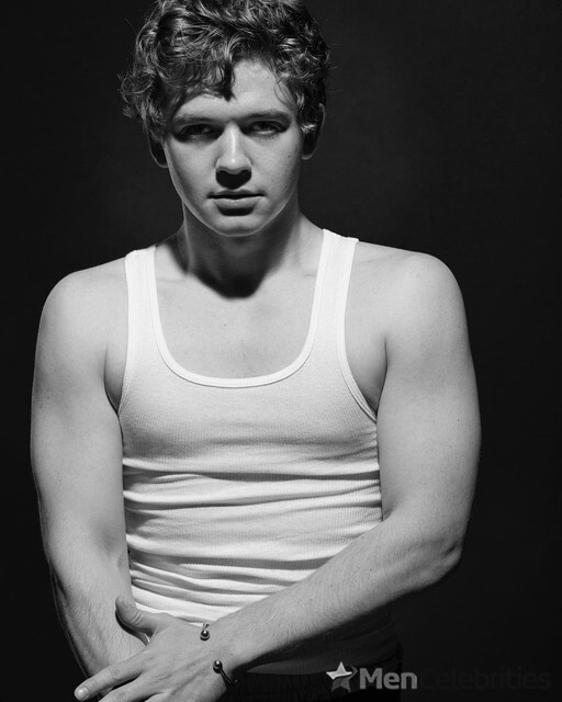 Igby Rigney naked and underwear pics