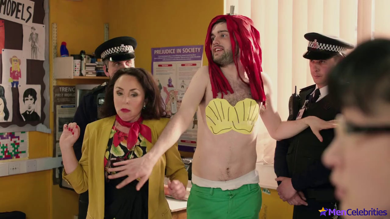 Jack Whitehall nudes in Bad Education