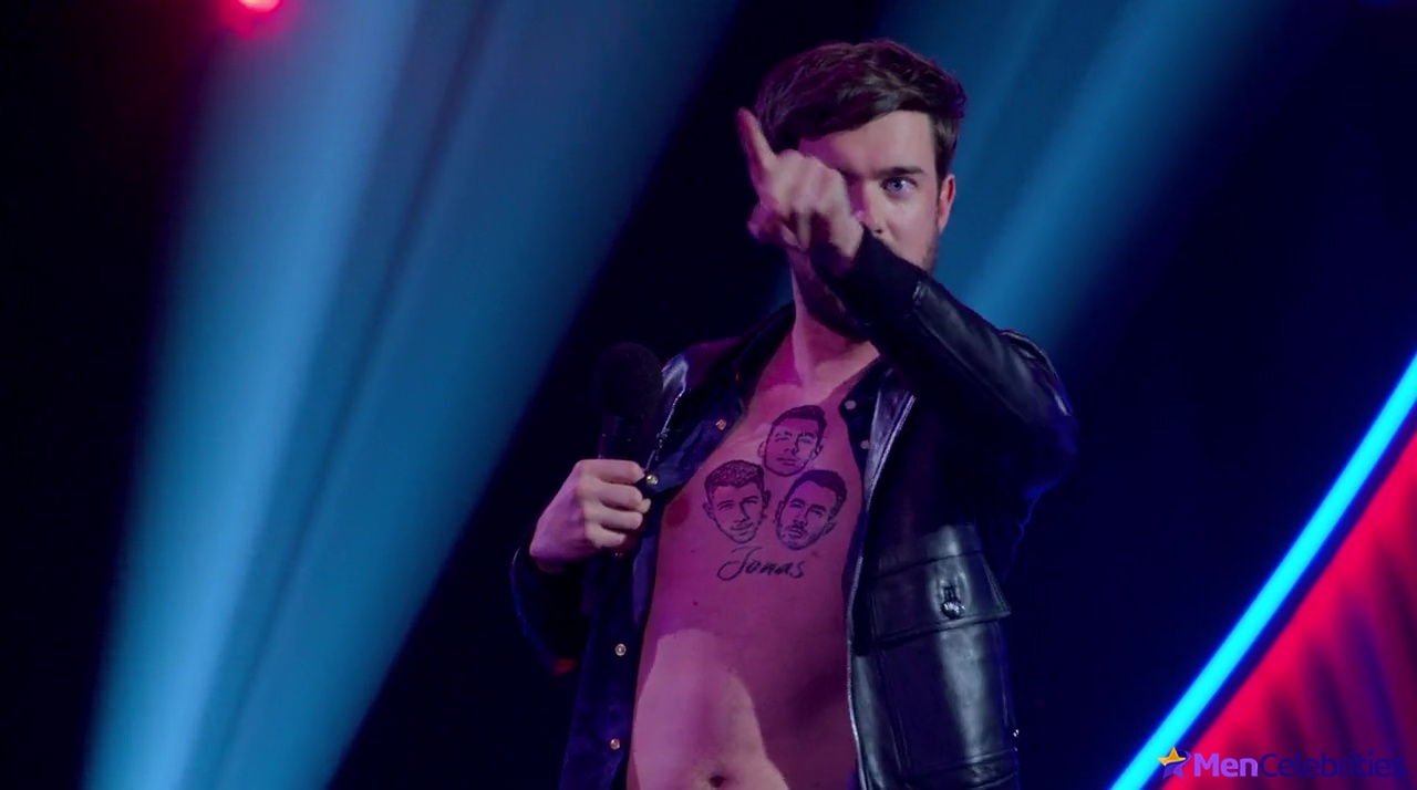 Jack Whitehall oops in Jonas Brothers Family Roast