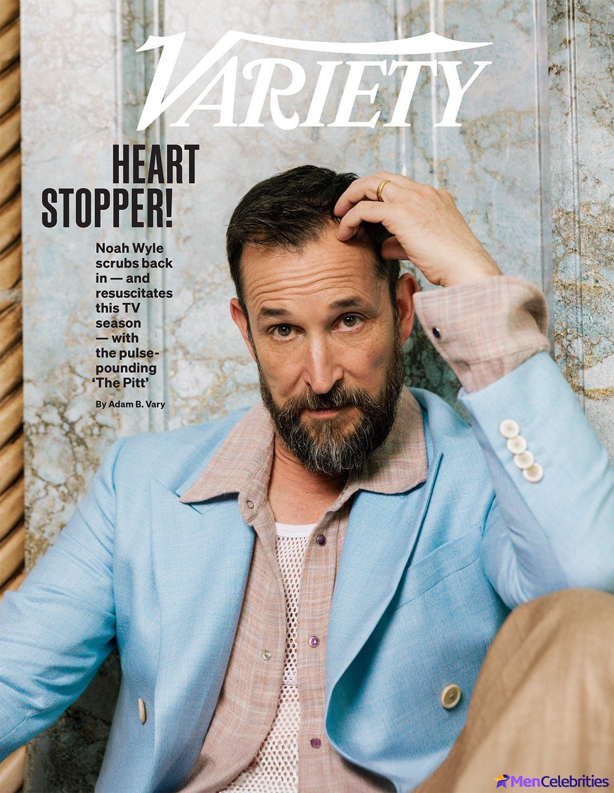 Noah Wyle shirtless and sexy pics