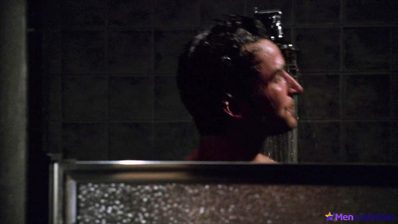 Noah Wyle nude and sex scenes in ER