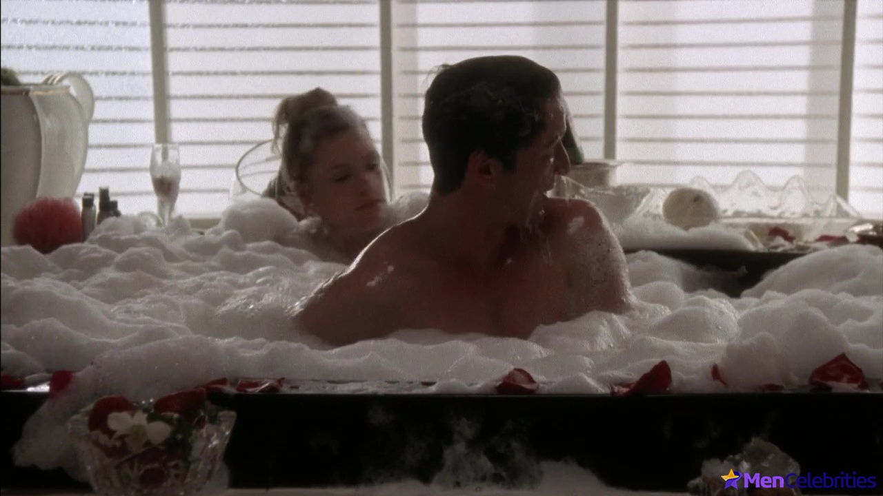 Noah Wyle nude and sex scenes in ER