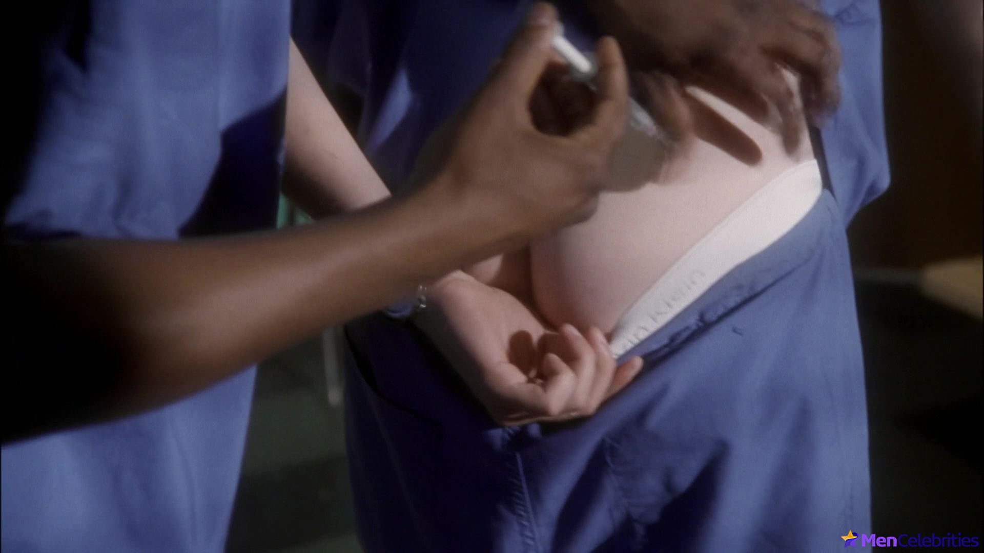Noah Wyle nude and sex scenes in ER