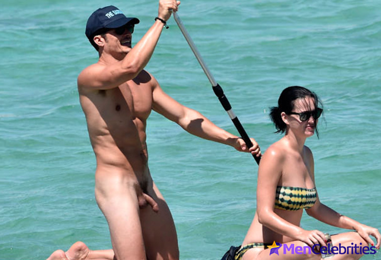 Orlando Bloom frontal nude pics