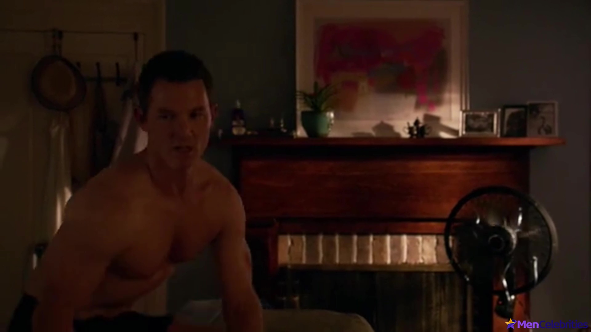Shawn Hatosy shirtless in Reckless