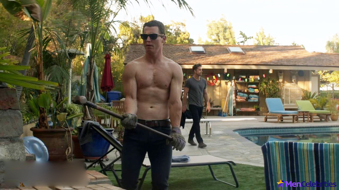 Shawn Hatosy nude and sex scenes