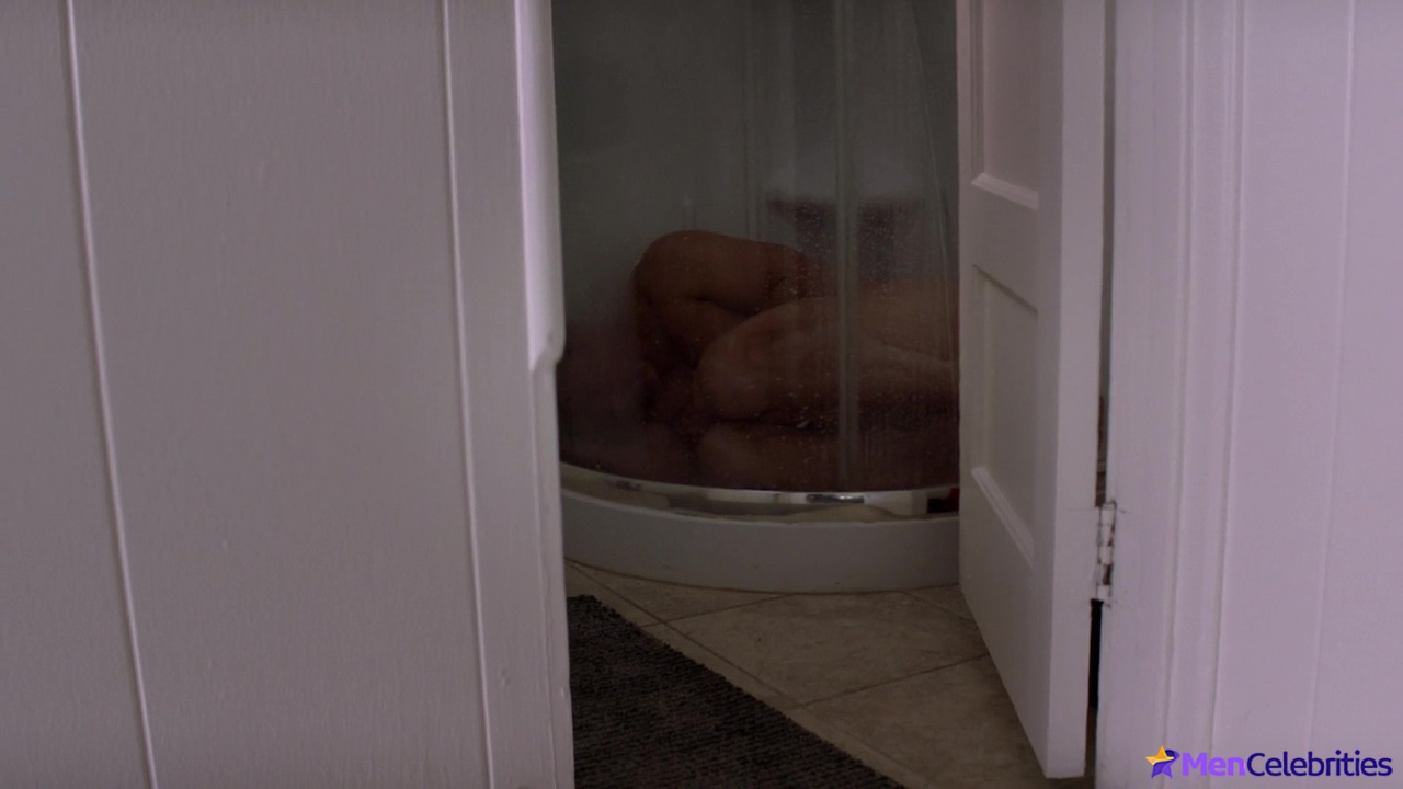 Shawn Hatosy nude in Animal Kingdom
