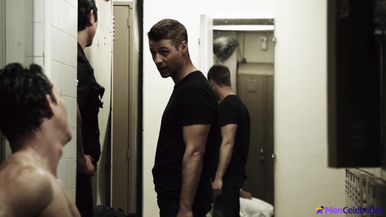 Shawn Hatosy nude in Southland