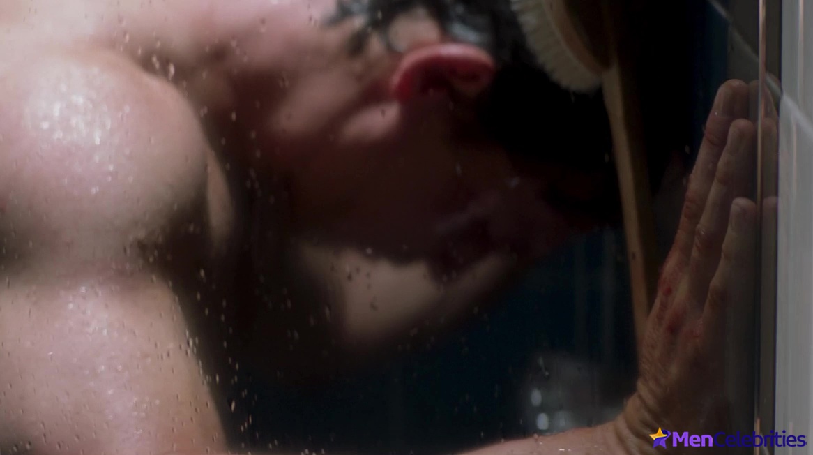 Shawn Hatosy nude in Animal Kingdom