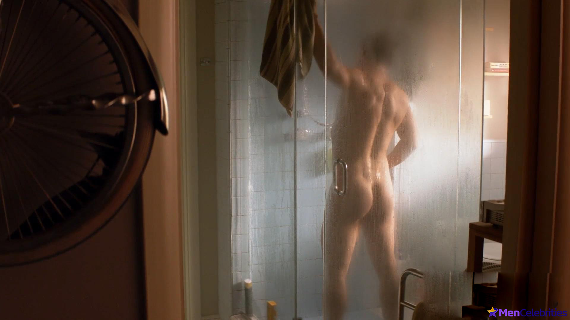 Shawn Hatosy nude and sex scenes