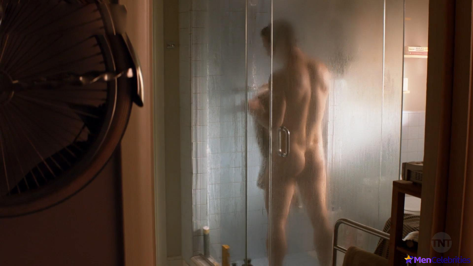 Shawn Hatosy nude and sex scenes