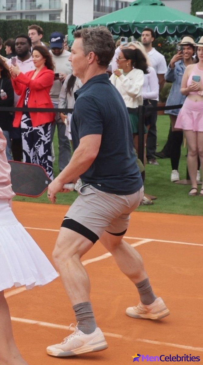 Shawn Hatosy nude and dick bulge pics