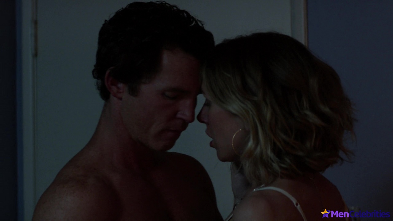 Shawn Hatosy nude in Animal Kingdom