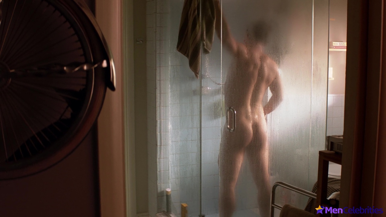 Shawn Hatosy nude in Animal Kingdom