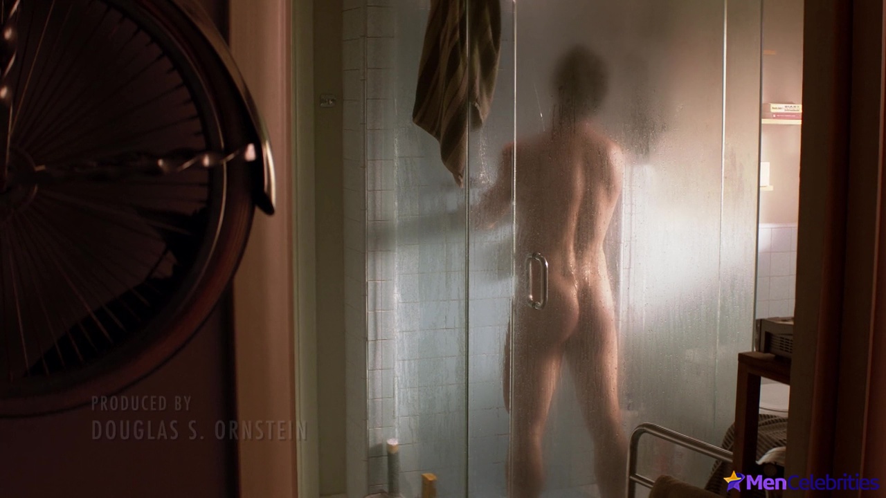 Shawn Hatosy nude in Animal Kingdom