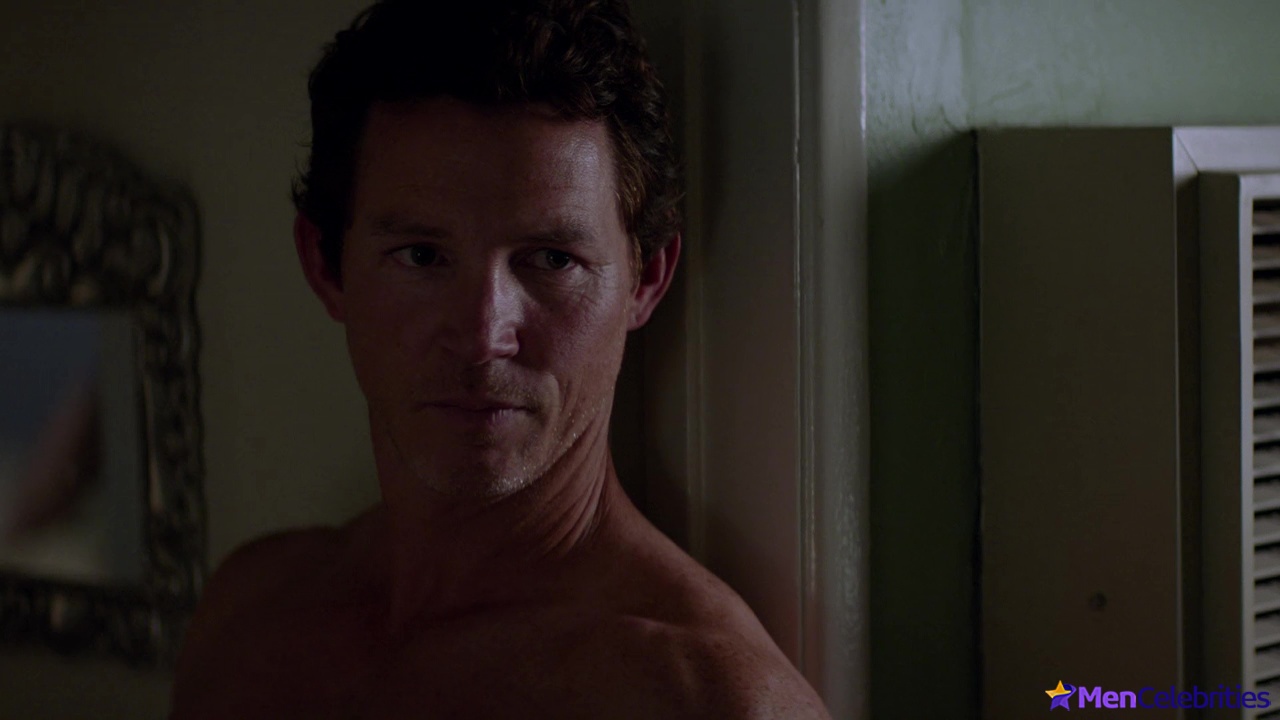 Shawn Hatosy nude in Animal Kingdom