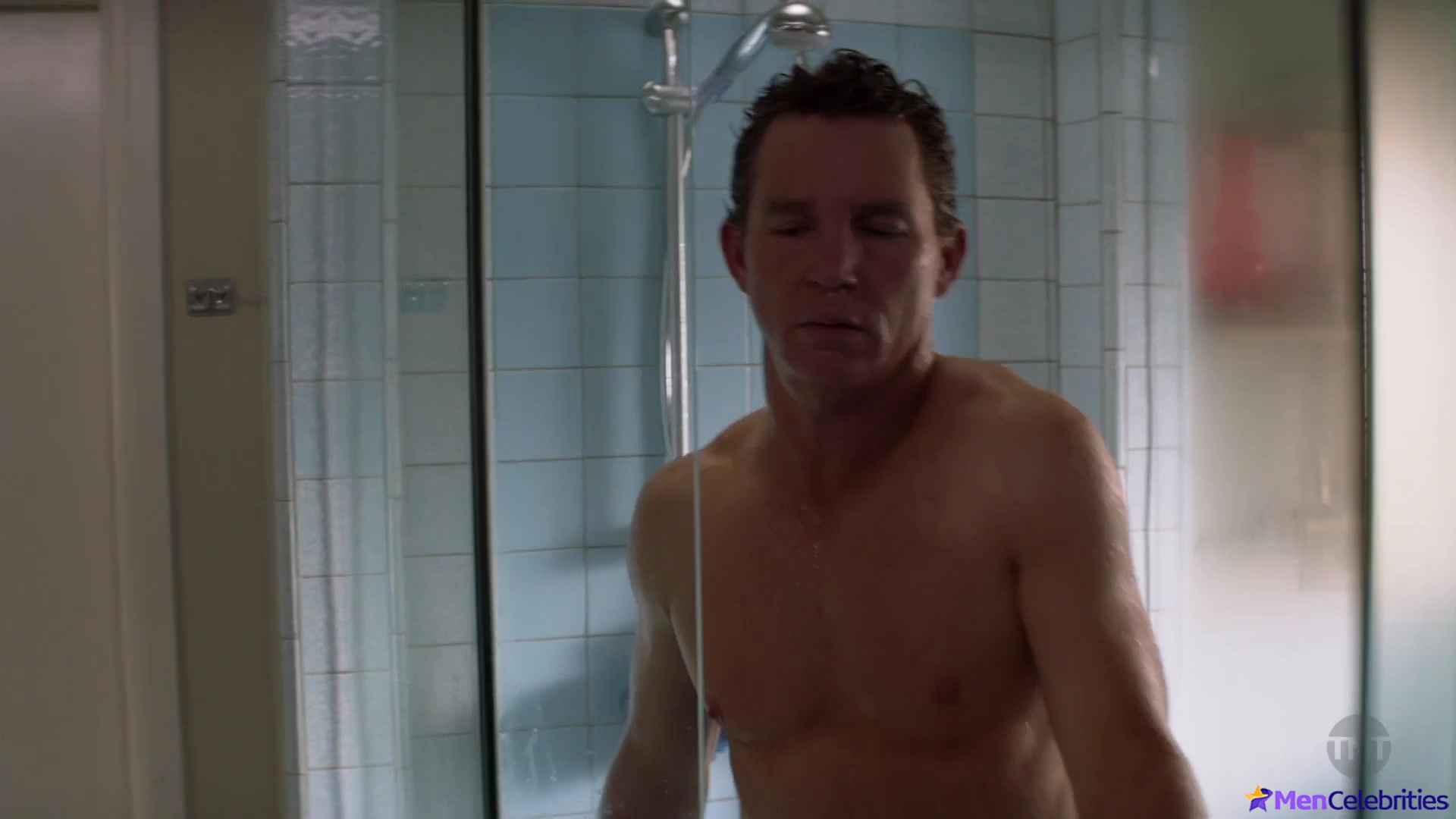 Shawn Hatosy nude in Animal Kingdom