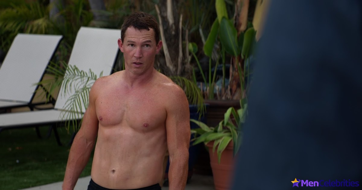 Shawn Hatosy nude in Animal Kingdom