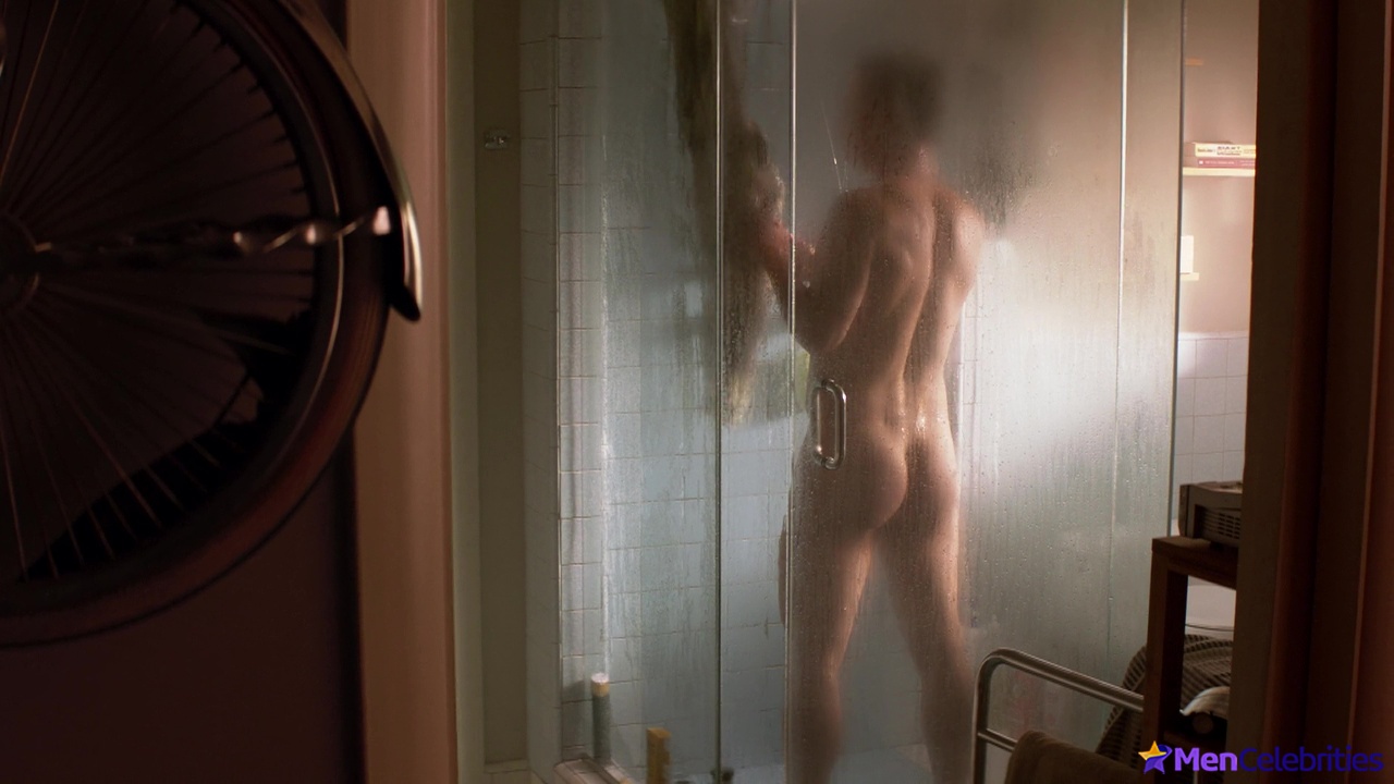 Shawn Hatosy nude in Animal Kingdom