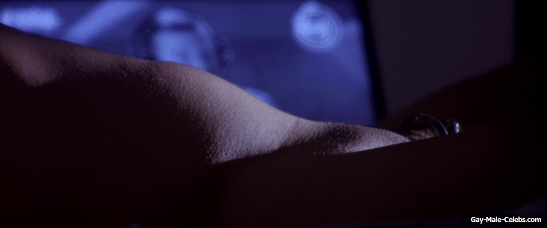 Tim Pocock Nude And Jerk Off Scenes in Body Blow