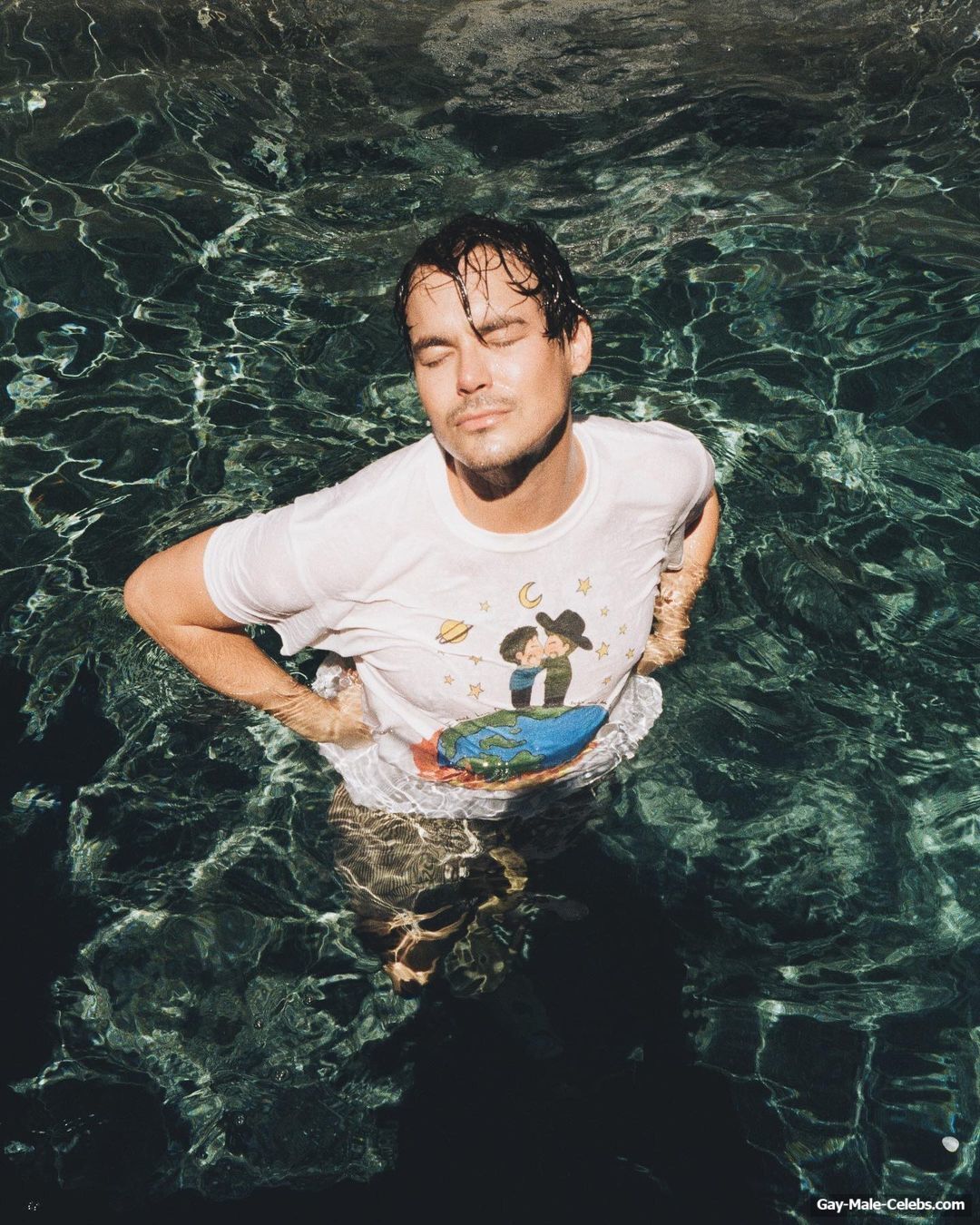 Tyler Blackburn Cut Cock Slip and Nude Photos