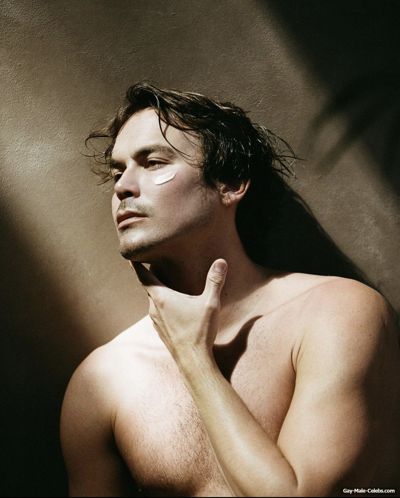 Tyler Blackburn Cut Cock Slip and Nude Photos