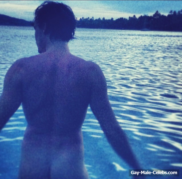 Tyler Blackburn Cut Cock Slip and Nude Photos