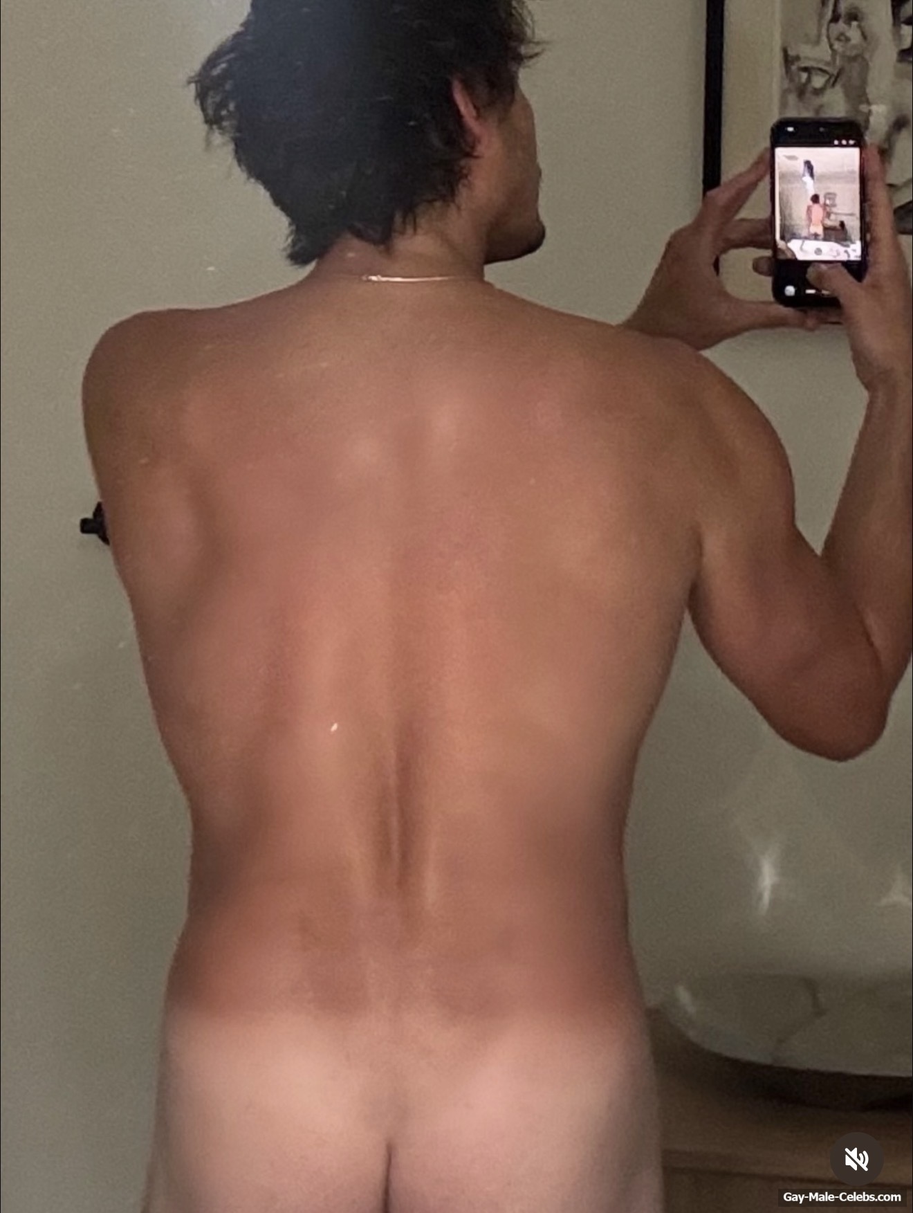 Tyler Blackburn Cut Cock Slip and Nude Photos