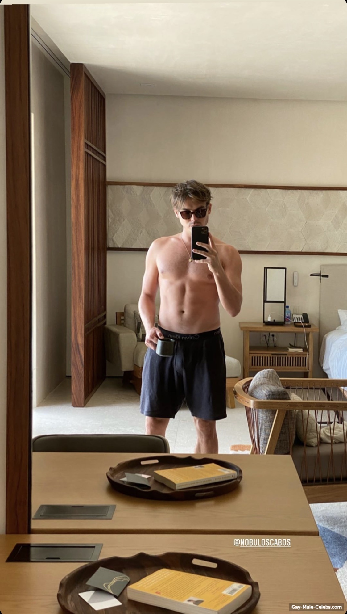 Tyler Blackburn Cut Cock Slip and Nude Photos
