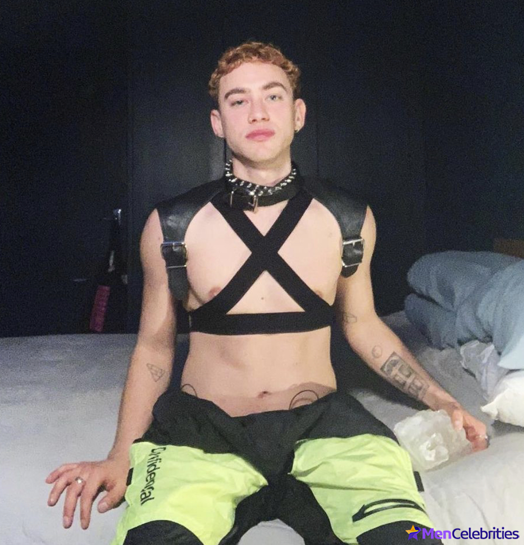 Olly Alexander nude and sexy pics