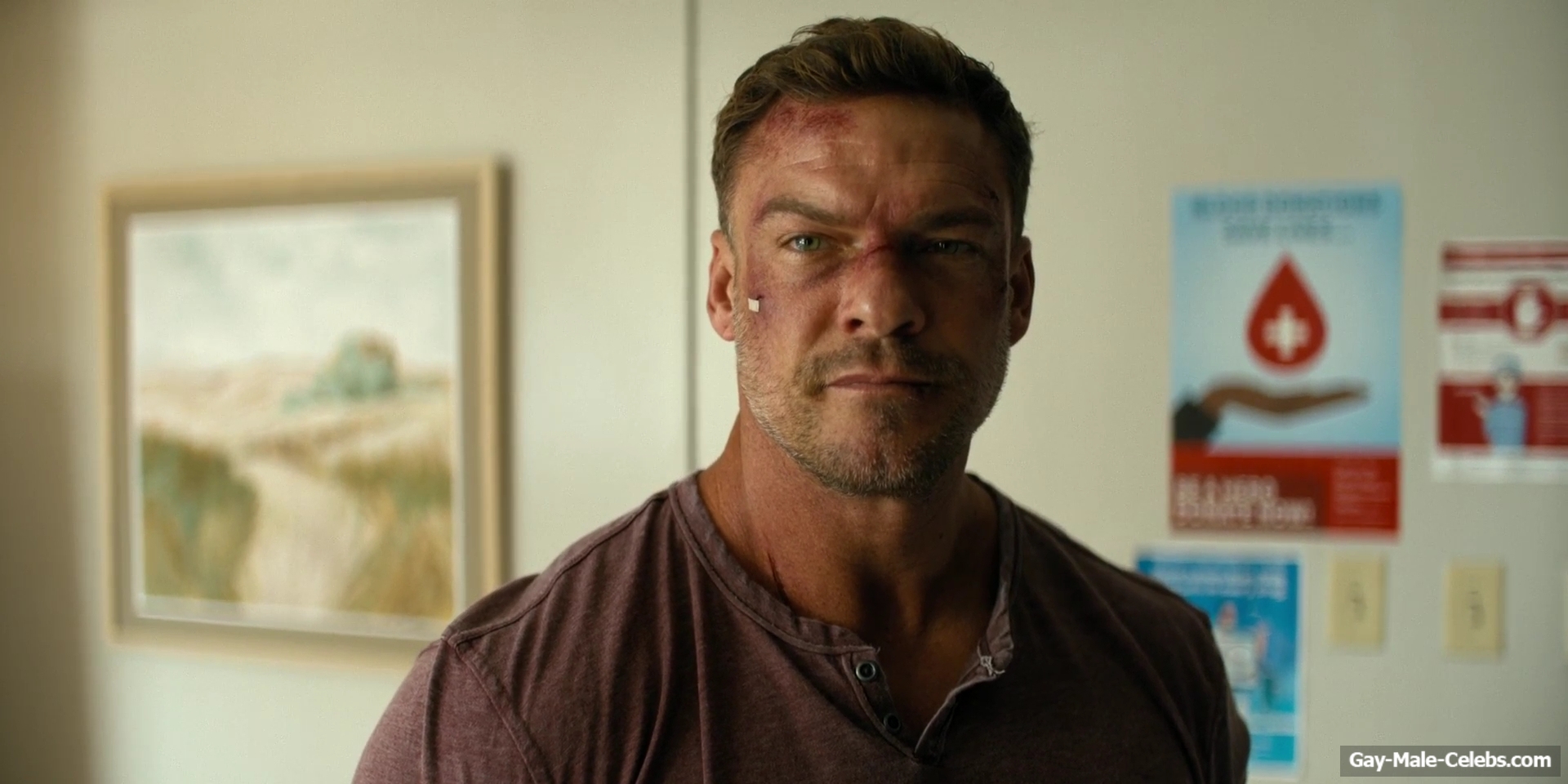 Alan Ritchson Exposed Bare Ass in Reacher