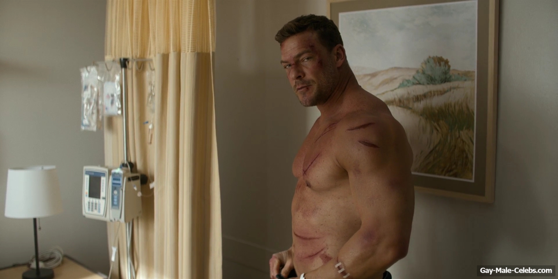 Alan Ritchson Exposed Bare Ass in Reacher
