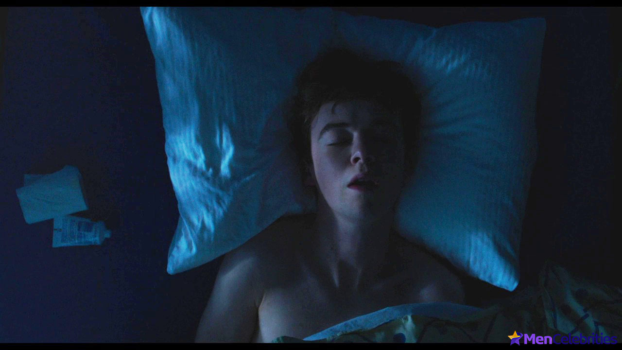 Alex Lawther nude penis and gay scenes