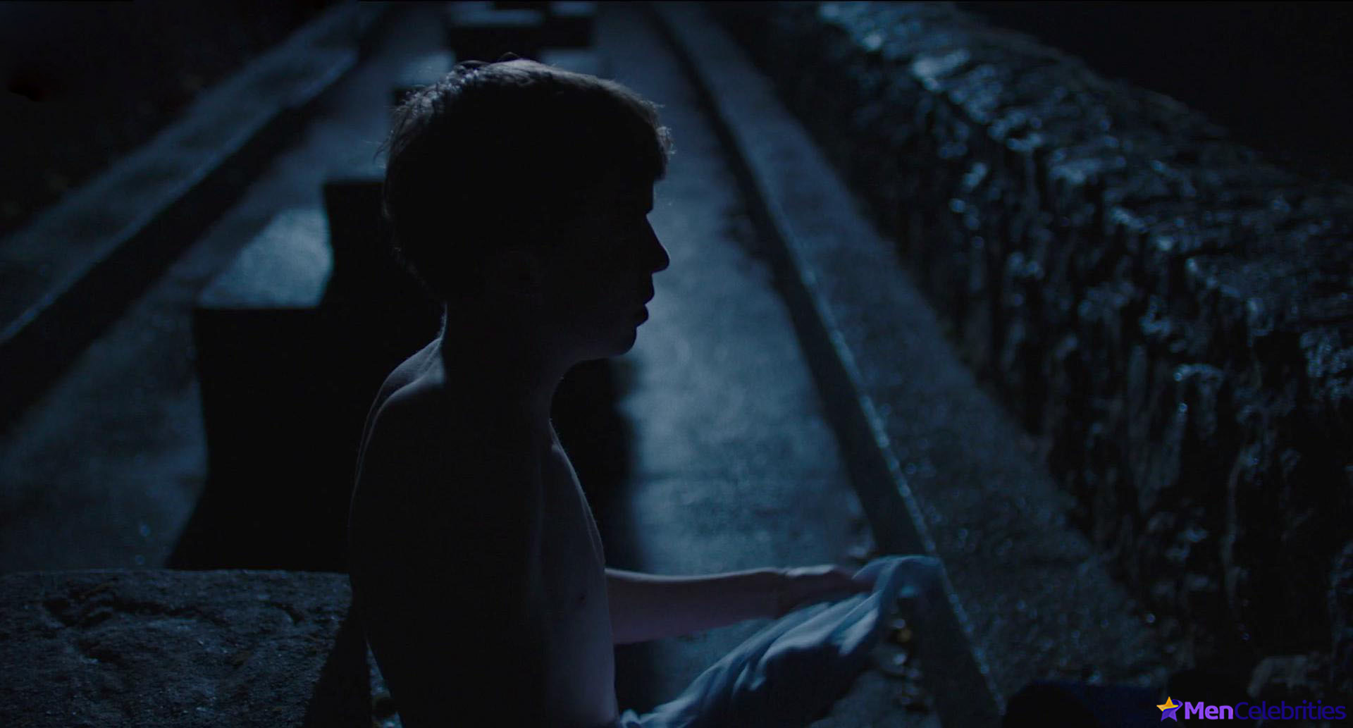 Alex Lawther nude penis and gay scenes