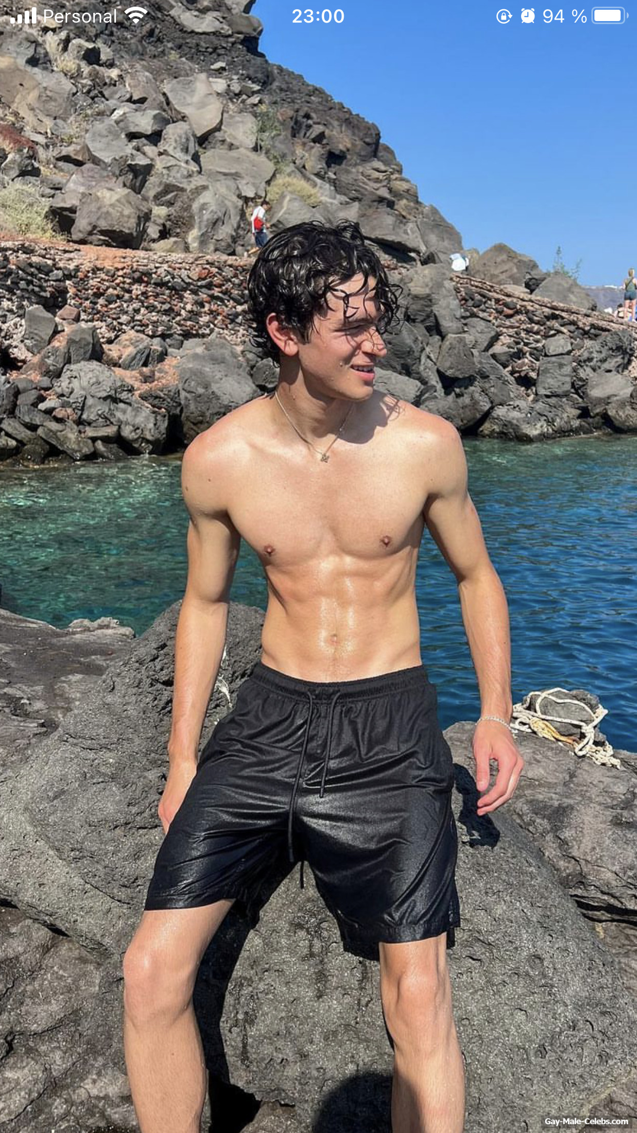 Charlie Bushnell Shirtless And Sexy Selfie Photos