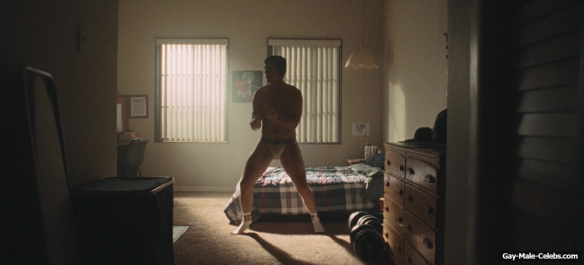 Colton Ryan bulge